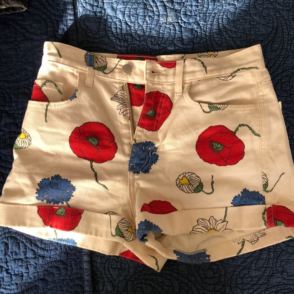 High waisted floral shorts